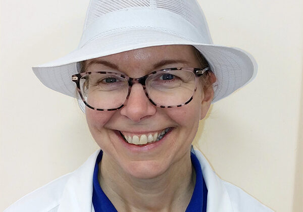 Danna Macgregor Assistant